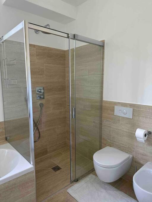Laurelia Suites 梅拉诺 外观 照片